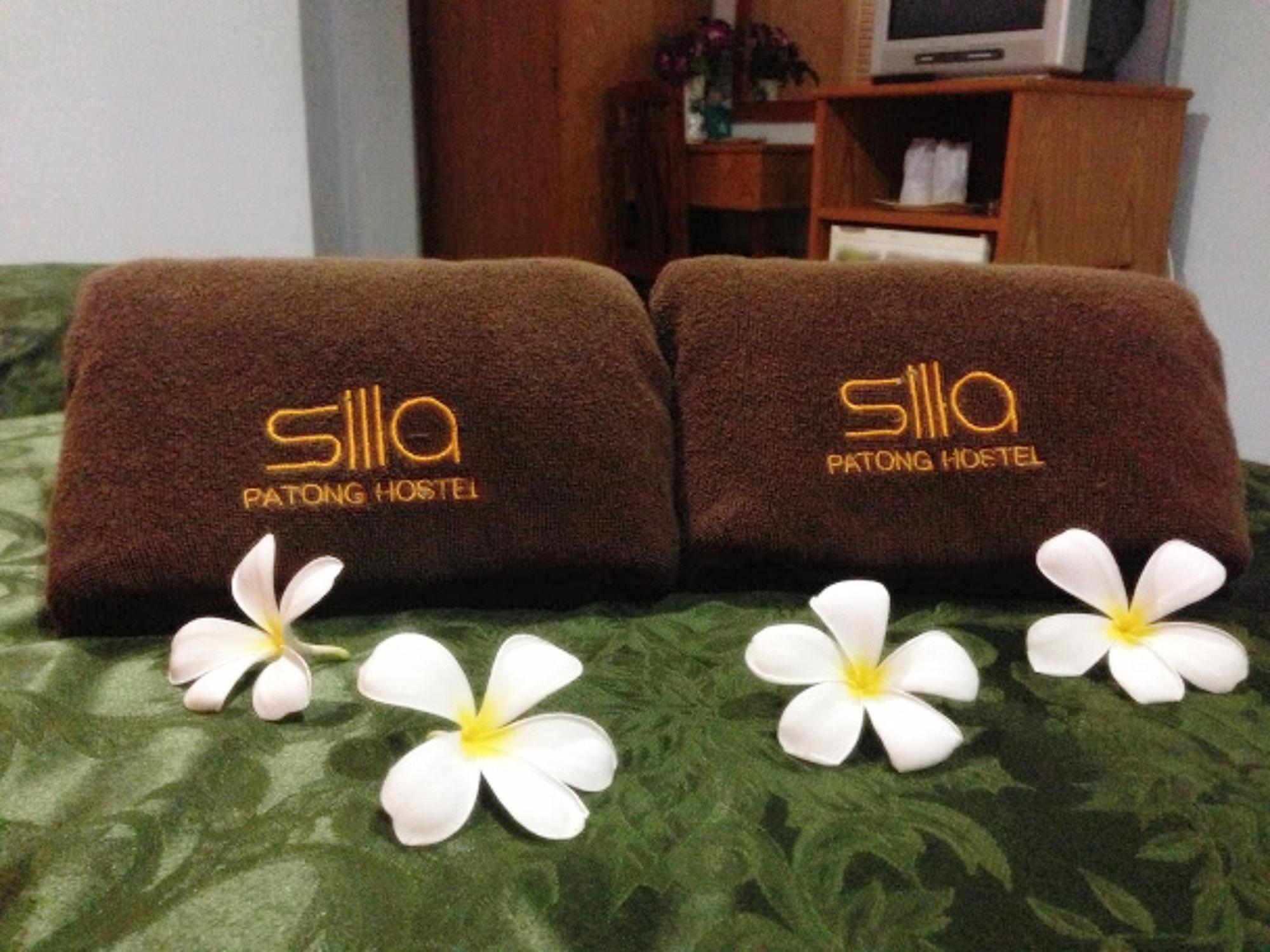 Silla Patong Hostel Extérieur photo
